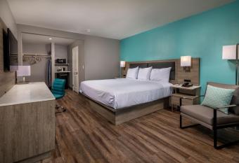 Travelodge By Wyndham Lax allows 18 year olds to book a room