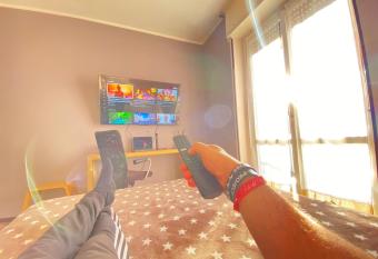 Milano relax family house allows 18 year olds to book a room