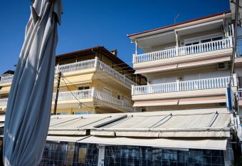 Anastasios Room s has Balcony rooms