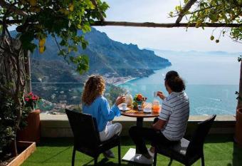 Da Salvatore B&B has Balcony rooms