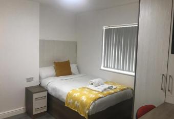 Luxury Lancaster Place Studio Apartments allows 18 year olds to book a room
