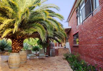 Staymore Guesthouse allows 18 year olds to book a room