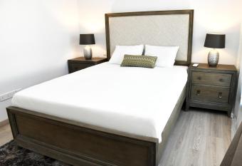 BAZ TOWER has Balcony rooms