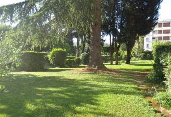 Le transvaal has Balcony rooms