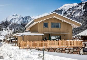 Haus Lukic has Balcony rooms