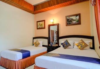 OYO 1761 Hotel Dirgahayu allows 18 year olds to book a room