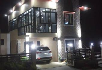 Tagaytay Suite 2 has Balcony rooms