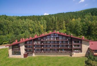 Hotel Villa Magus has Balcony rooms