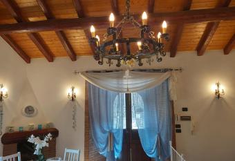 Furaha Villa Etna Trecastagni has Smoking rooms