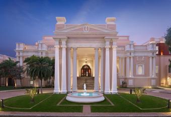 Welcomhotel by ITC Hotels, Raja Sansi, Amritsar allows 18 year olds to book a room