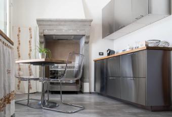 Il Vecchio Comune allows 18 year olds to book a room