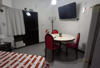 Apartamentos Willy - en Zona Residencial con Estacionamiento allows 18 year olds to book a room
