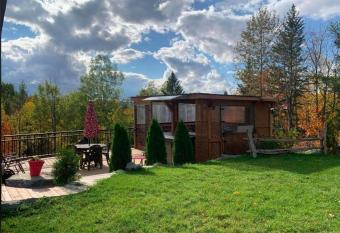 La Spacieuse Riverstone has Balcony rooms