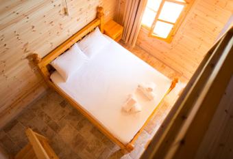 Nashos Bungalows has Balcony rooms