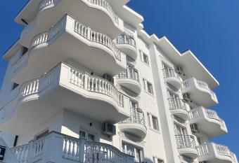 Hotel Imperial has Balcony rooms