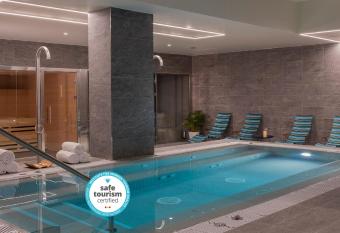 Axel Hotel San Sebasti  n - Adults Only allows 18 year olds to book a room