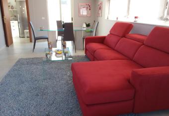 Casa MaraMax has Balcony rooms