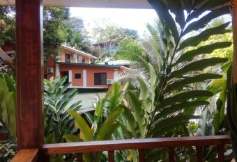 Corcovado & Drake Inn allows 18 year olds to book a room