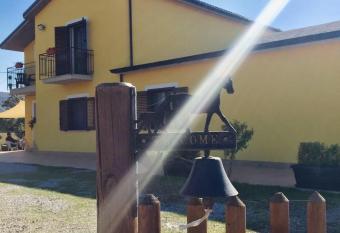 B&B zio Domenico has Balcony rooms