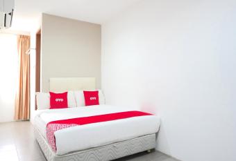 OYO 89373 Nobel Homestay allows 18 year olds to book a room