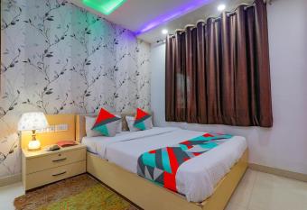FabExpress Moti Mahal allows 18 year olds to book a room