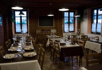 La Locanda degli Elfi di Locanda Casa Porrati has Balcony rooms