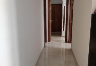 L&M House, near to Mohamed V Airport, Nouaceur, Casablanca allows 18 year olds to book a room