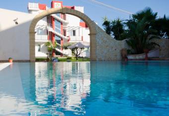 Hotel Rainbow Resort has Balcony rooms