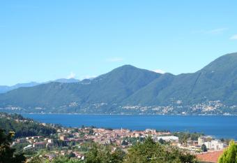 Villa dei Fiori has Balcony rooms