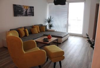 Apartment ANNO has Balcony rooms