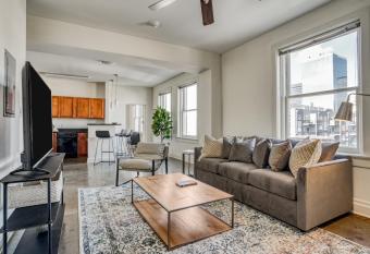 Mint House Louisville - Downtown allows 18 year olds to book a room