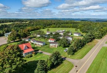 Cavendish Lodge & Cottages allows 18 year olds to book a room