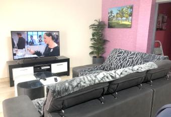 Appartement d une chambre avec vue sur la ville terrasse amenagee et wifi a Bras Panon has Balcony rooms