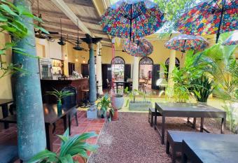 Mango House - Galle Fort has Balcony rooms