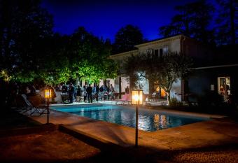 La Redoniere has Balcony rooms