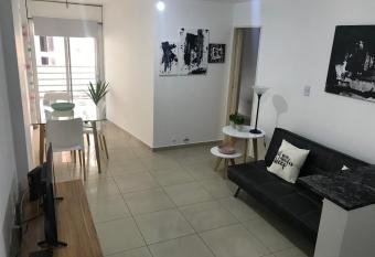 Jardines del Boulevard 2 allows 18 year olds to book a room