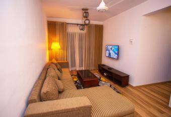 Seabreeze Apartment allows 18 year olds to book a room