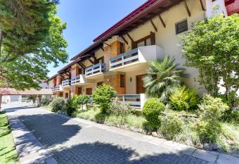 Hotel Alpen Hof has Balcony rooms
