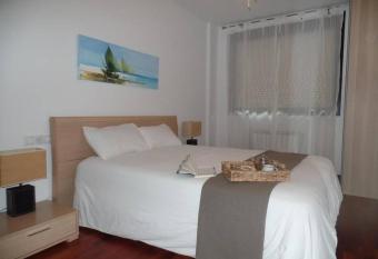 PISO ACOGEDOR EN SADA COZY FLAT IN SADA WiFi has Balcony rooms
