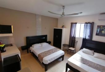 departamento econ  mico cerca del centro #1 allows 18 year olds to book a room