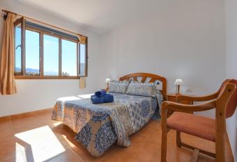 Apartamentos Flor Seis has Balcony rooms