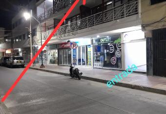 Aptos Majos centro has Balcony rooms