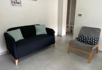 Apartamento El Nogal allows 18 year olds to book a room