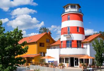 SATAMA Sauna Resort & SPA has Balcony rooms