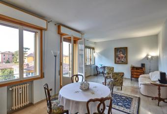 charlothause has Balcony rooms