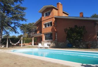 Madrid Green has Balcony rooms