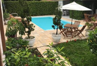 Santa Cec  lia Pousada allows 18 year olds to book a room