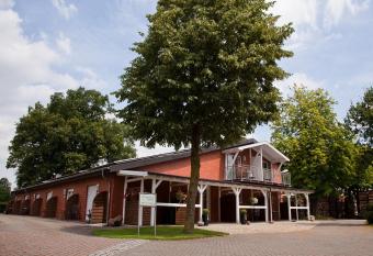 G  ste und Ferienhof Maas has Balcony rooms