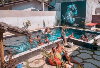 Why Not Backpackers allows 18 year olds to book a room