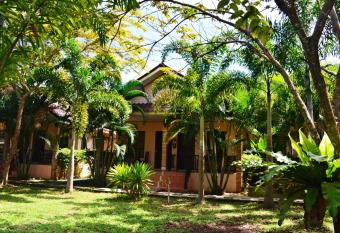 Naraya Resort allows 18 year olds to book a room